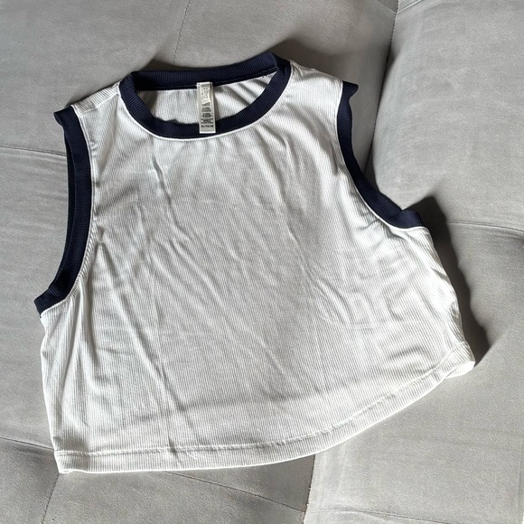 Skims Soft Lounge Ringer Ribbed Cropped Tank Size XL - Picture 4 of 6